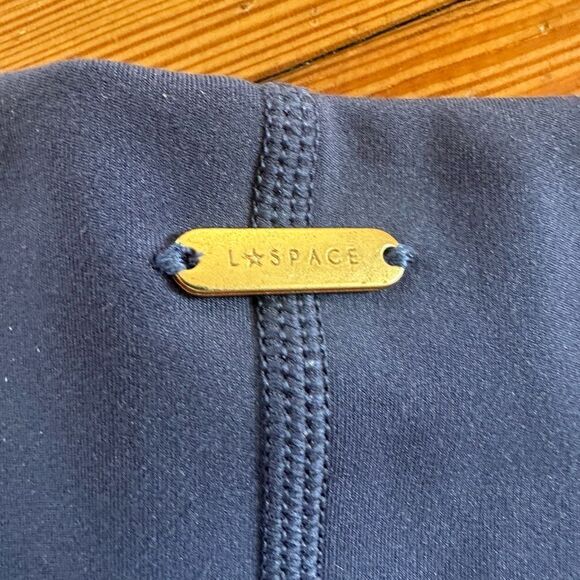 L*Space Exhale Stirrup Leggings in Slate Blue Size M NWOT - Picture 8 of 8